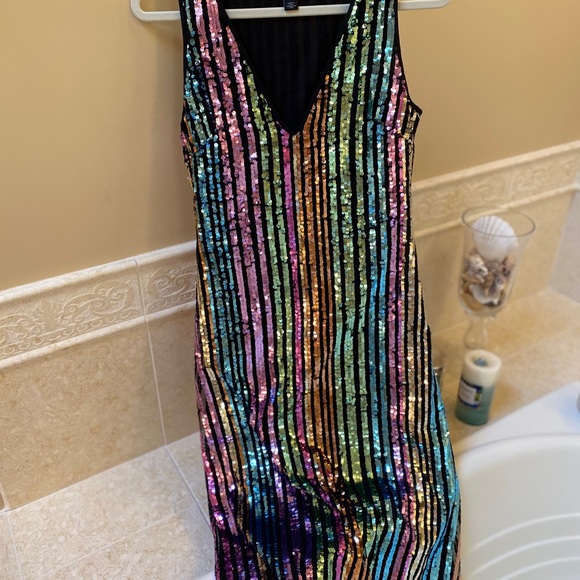 New Halogen sequin rainbow long dress size - Picture 8 of 13